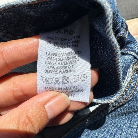 APC A.P.C. Petit New Standard Mens Jeans 30x26 Light Wash Blue Denim Button Fly - Picture 11 of 11